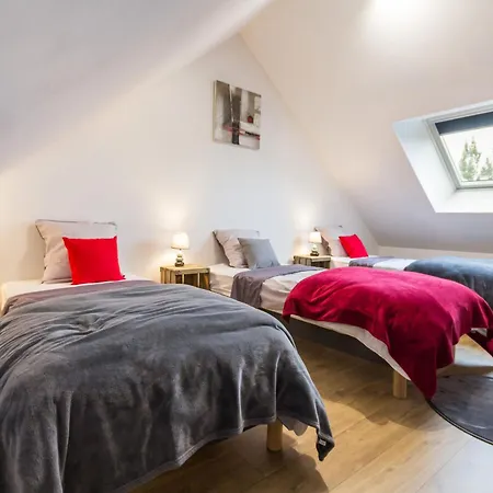 Maison Bretonne Renovee Pres De La Avec Jardin, Terrasse Et Equipements Modernes - Fr-1-306-1197