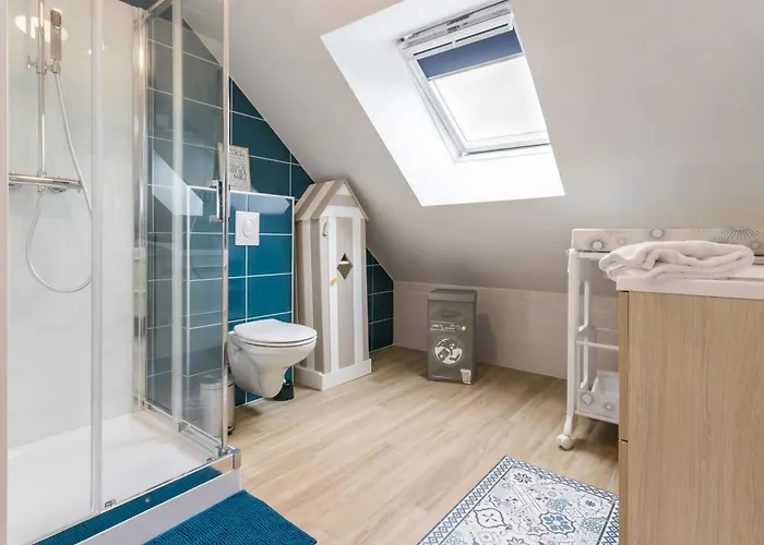 Maison Bretonne Rénovée Près De La Avec Jardin, Terrasse Et équipements Modernes - Fr-1-306-1197